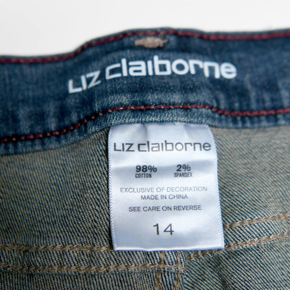 Liz Claiborne Embroidered Jeans Tapered Leg Cotton Blend Women's Size 14 - Picture 5 of 9